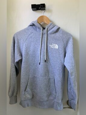 The North Face Women Light Gray Classic Hoodie with White Logo (size small)